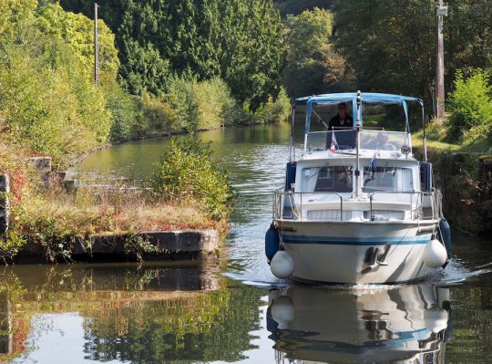 Convoyage fluvial