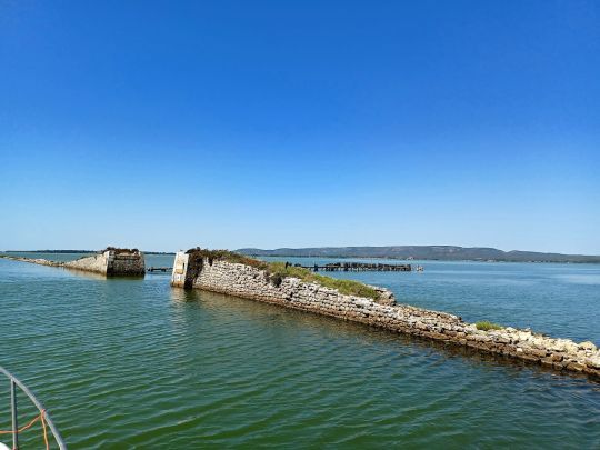 Le canal du Rh&ocirc;ne &agrave; Sete