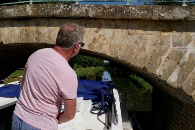En navigation fluviale, la question n'est pas de se situer, mais de savoir � quoi s'attendre�!
